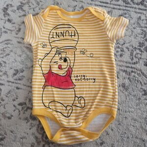 Disney Baby Winnie the Pooh Onesie 6-9 Months